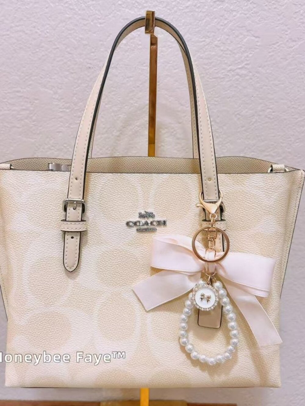 NWT Coach Mollie Tote Bag 25 In Signature Canvas CAL50 Silver/Hay